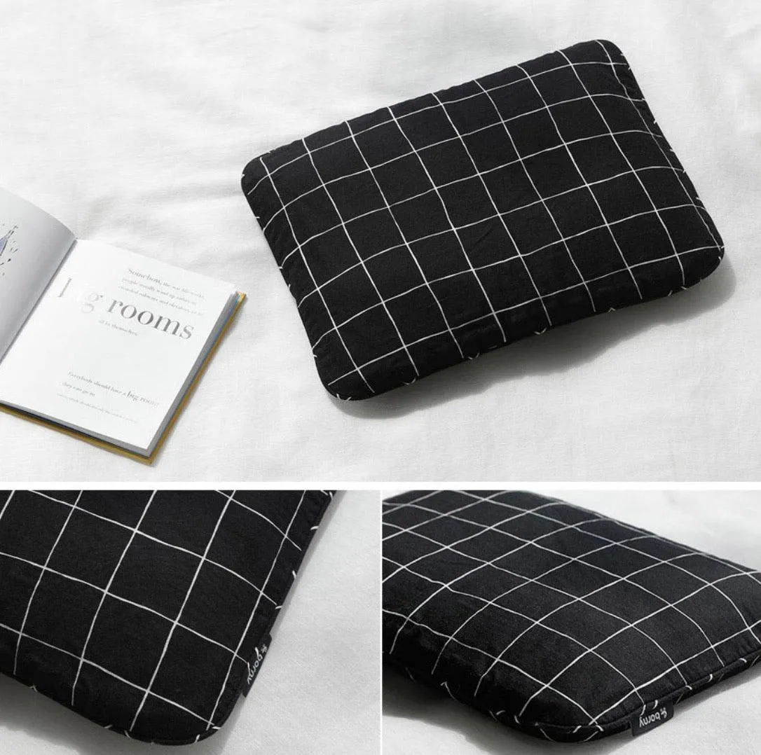 Borny Air Pillow Newborn Pillowcase Black Plaid