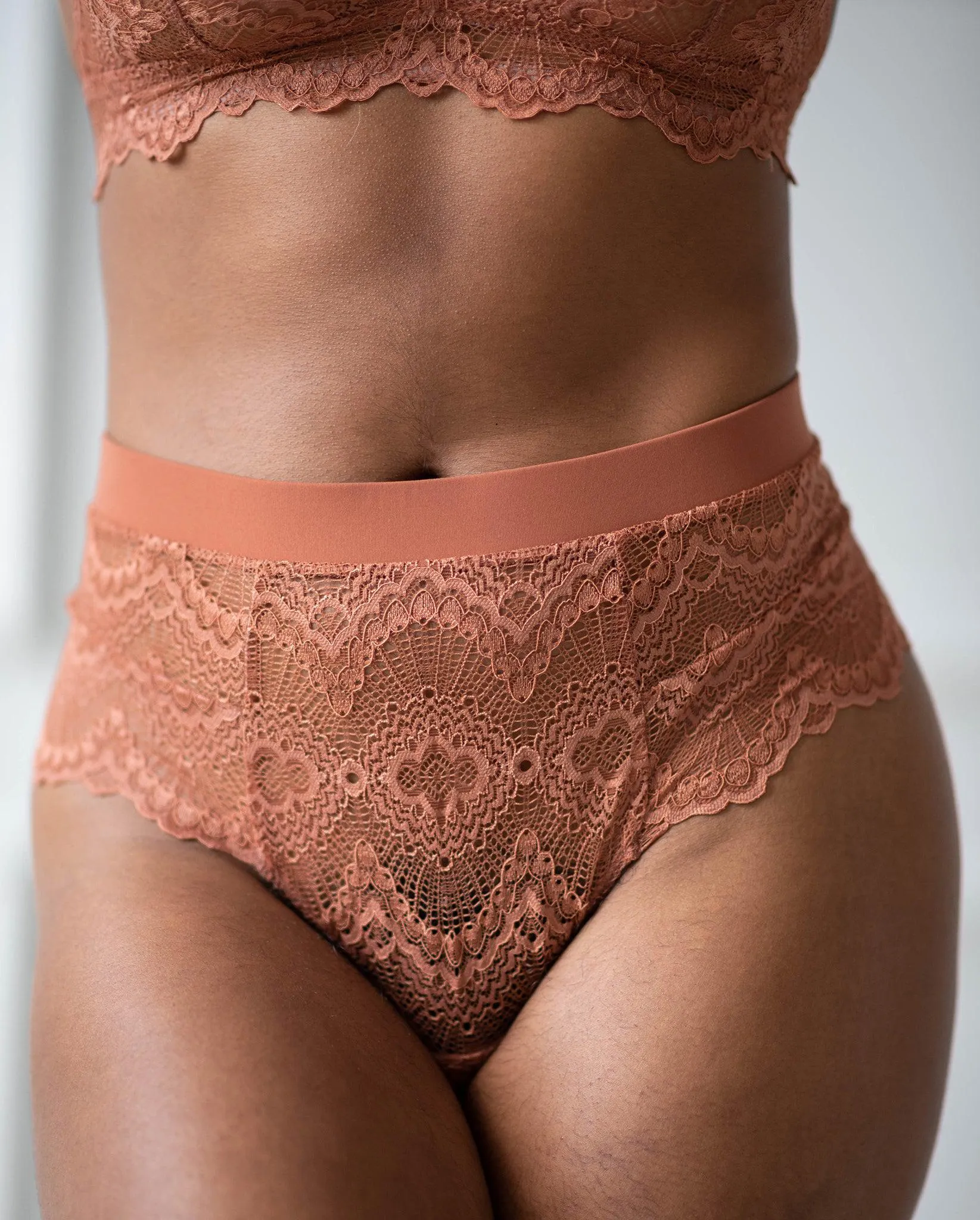 Lace Highwaist String Terracotta