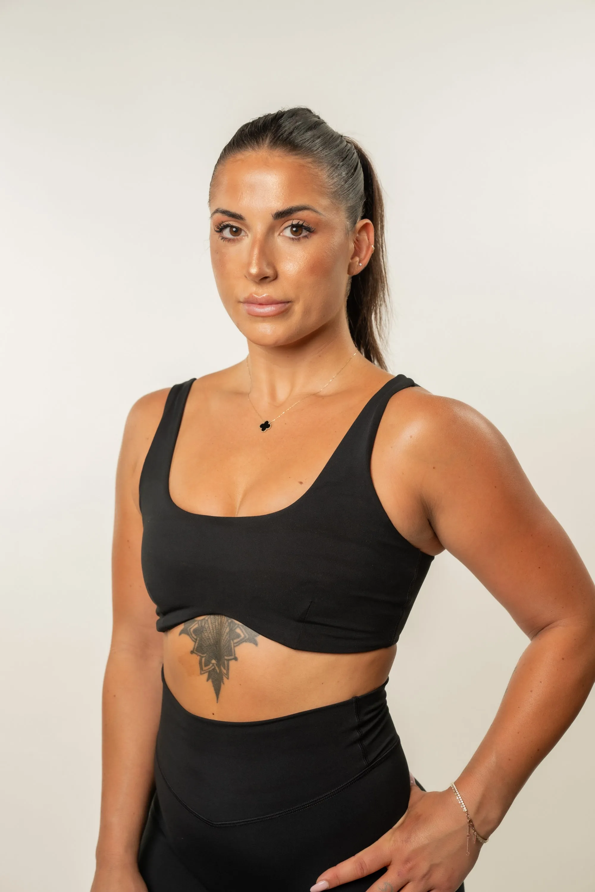 Sculpt Contour Sports Bra