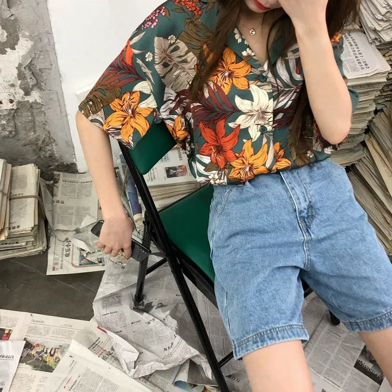 Short-Sleeved Floral Shirt